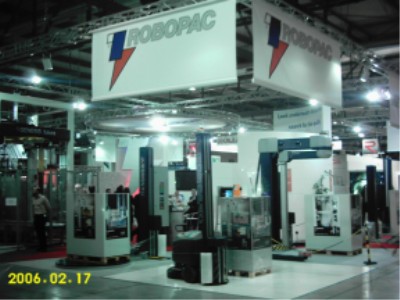 Ipack Ima - Stand Robopac Aetna Group                                   
